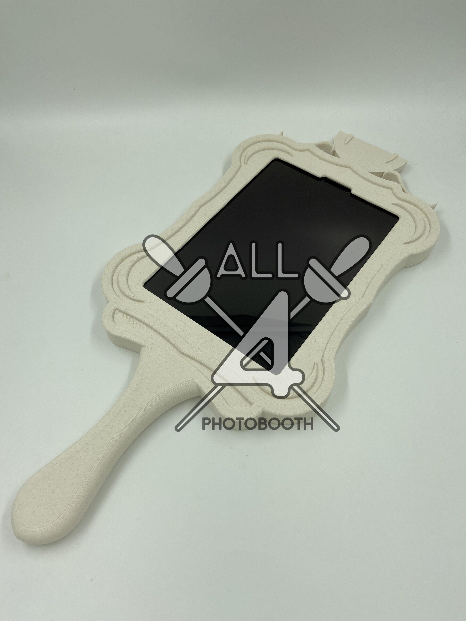 Selfie mirror booth - Image 7